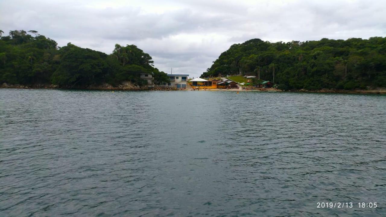 Praia De Bombinhas Res Solar Das Bromelias Kültér fotó